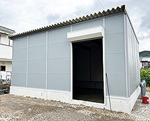 兵庫県宝塚市倉庫